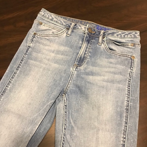 Calvin Klein Cropped Jeans - Picture 1 of 8